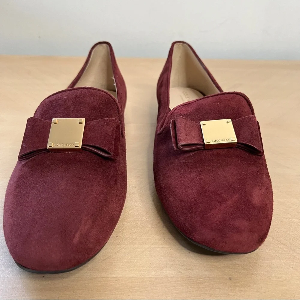 Cole Haan Tali Bow Flats Red Maroon Suede Leather Gold Buckle Loafers Women's 9 - Picture 3 of 8